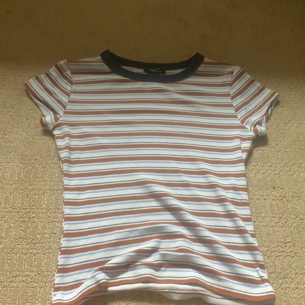 Rue 21 T-shirt white blue brown NAV stripes